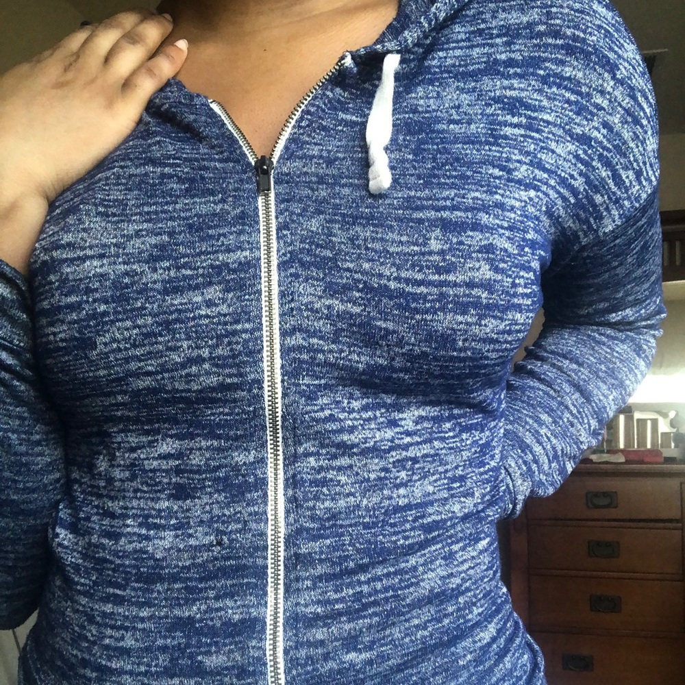 American Eagle Outfitters zip up hoodie